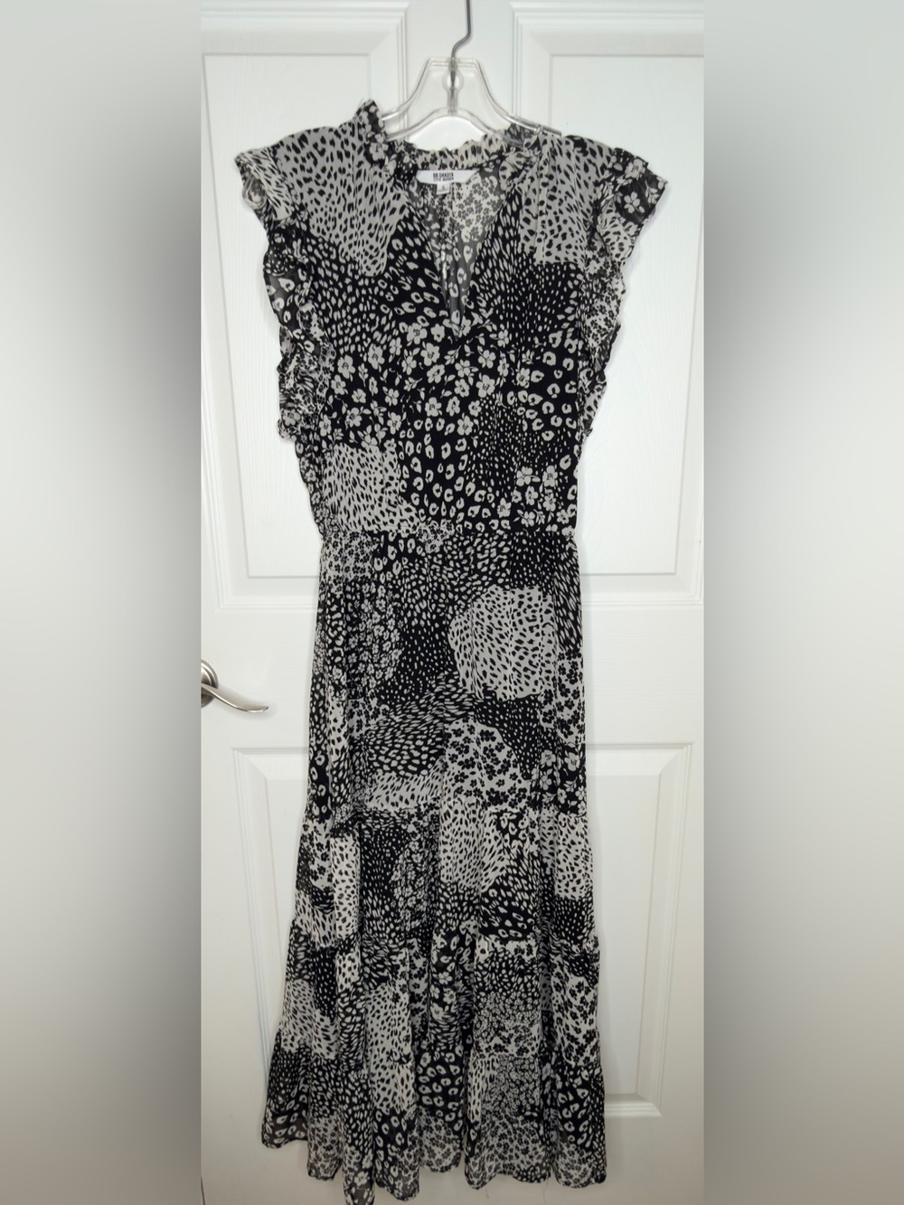 BB Dakota Steve Madden Mix Degrees Midi Dress Black & White Animal Floral Small